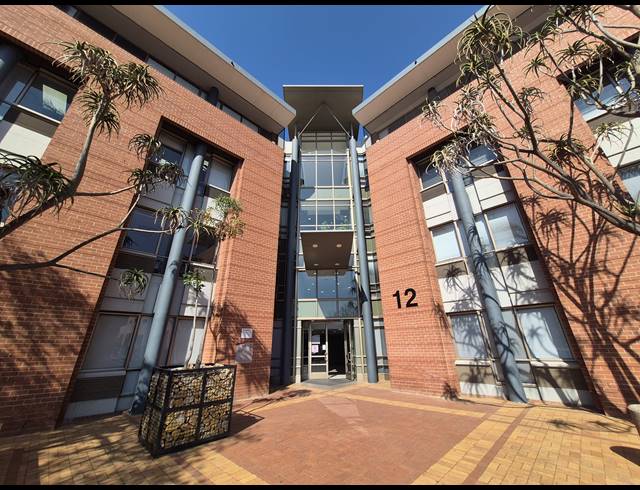 712M² OFFICE TO LET IN WOODMEAD
